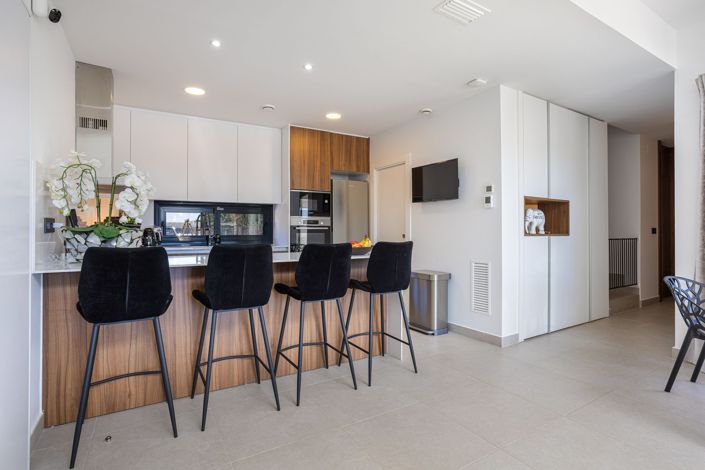 Image No.14-4 Bed Villa for sale