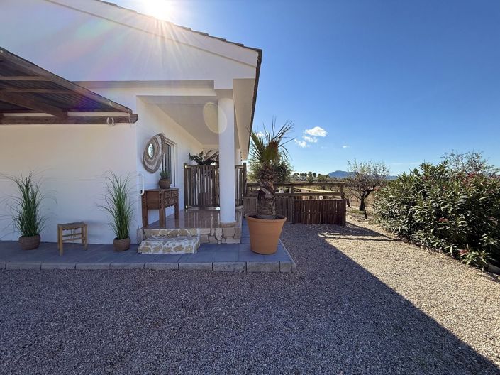 Image No.21-3 Bed Villa for sale