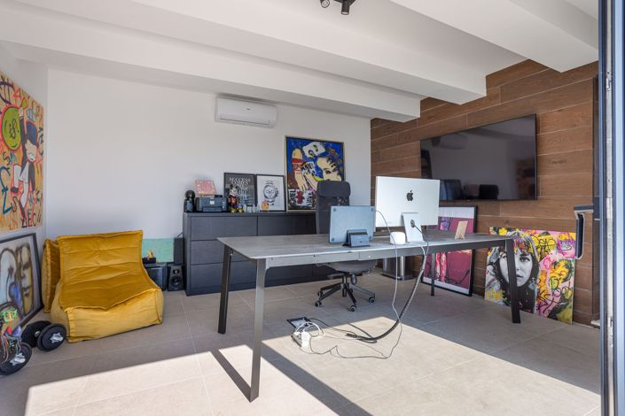 Image No.29-4 Bed Villa for sale