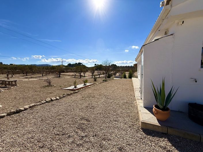 Image No.29-3 Bed Villa for sale