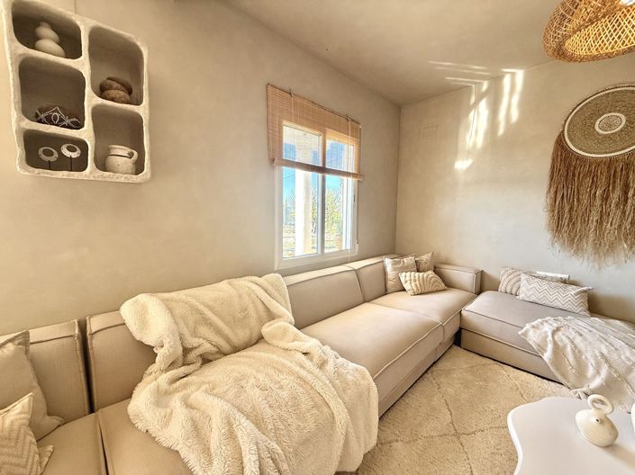 Image No.3-3 Bed Villa for sale