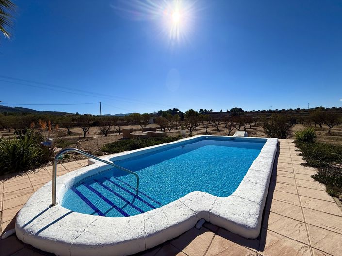 Image No.32-3 Bed Villa for sale