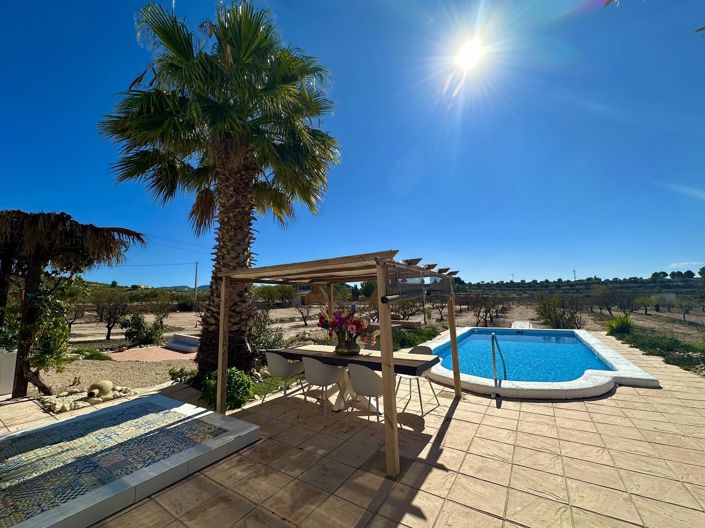 Image No.34-3 Bed Villa for sale