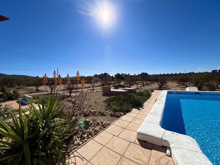 Image No.35-3 Bed Villa for sale