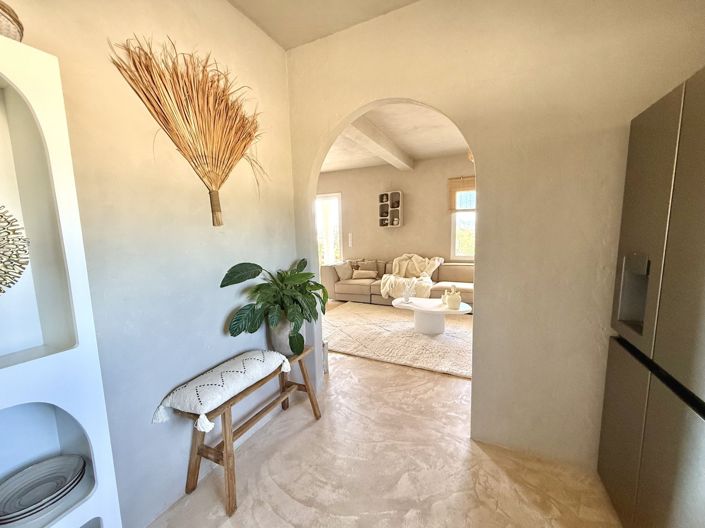 Image No.9-3 Bed Villa for sale