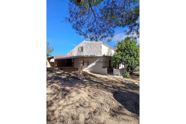 Image No.5-6 Bed Country House for sale