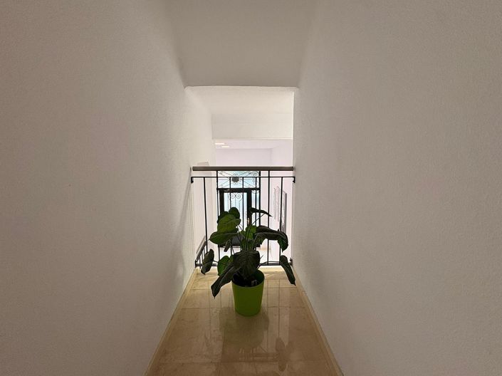 Image No.4-3 Bed Apartment for sale