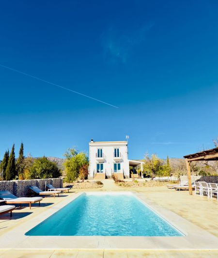 Image No.33-3 Bed Villa for sale