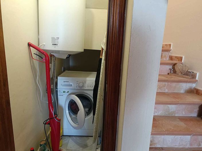 Image No.33-2 Bed Villa for sale