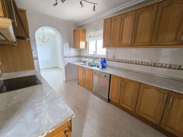 wwhatsapp-image-2025-12-04-at-160103-23-