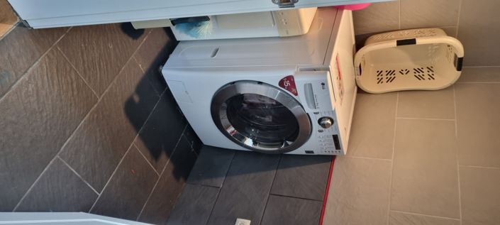 Image No.15-6 Bed Villa for sale