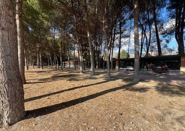 Image No.9-4 Bed Villa for sale