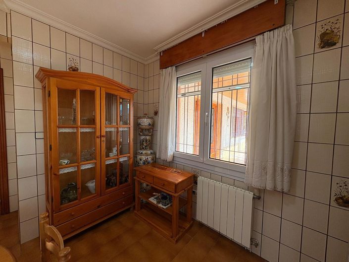 Image No.15-3 Bed Villa for sale