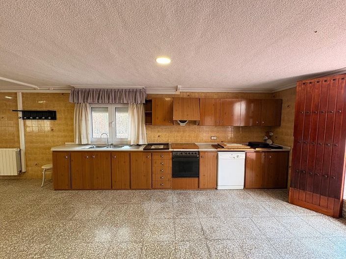 Image No.41-3 Bed Villa for sale