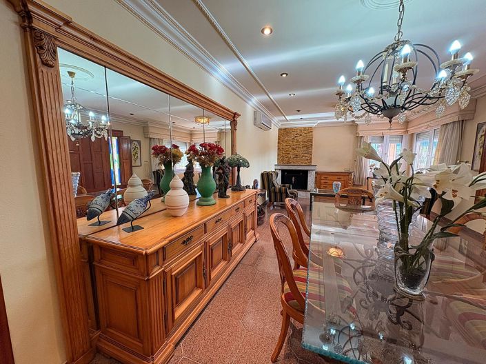 Image No.49-3 Bed Villa for sale