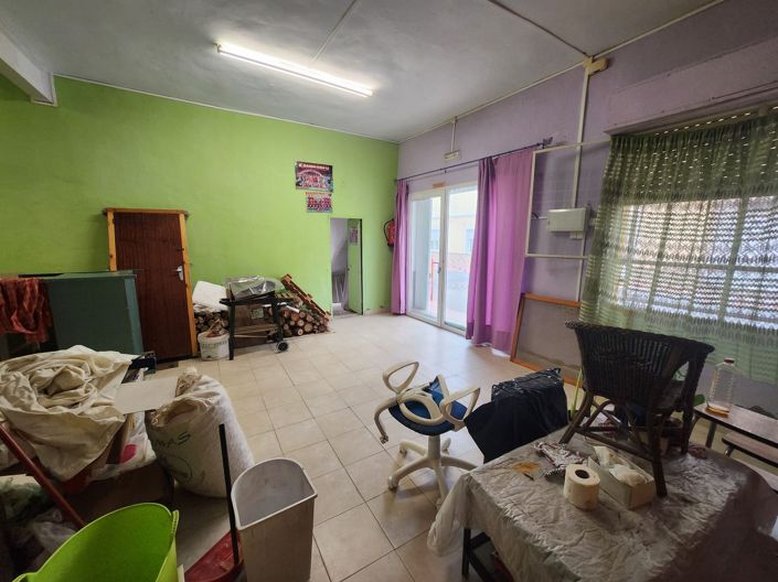 Image No.13-3 Bed Townhouse for sale