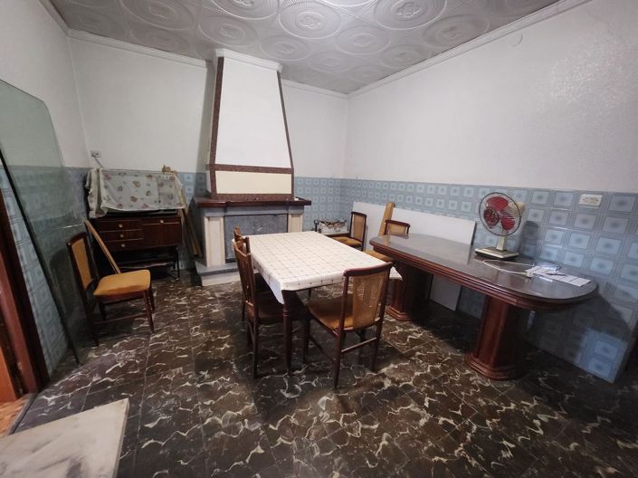 Image No.15-3 Bed Townhouse for sale