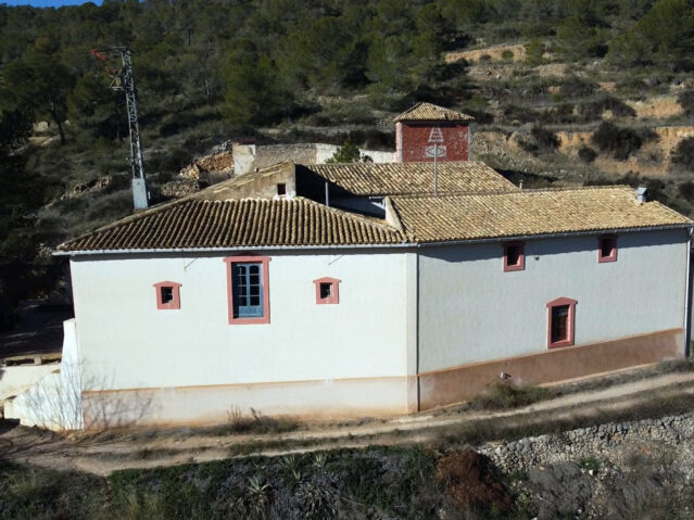 Image No.7-6 Bed Villa for sale