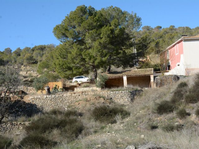 Image No.9-6 Bed Villa for sale