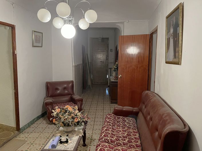 Image No.14-8 Bed Country House for sale