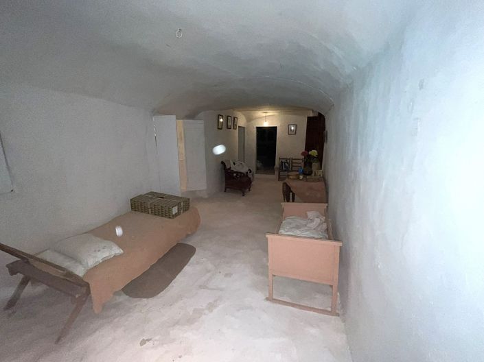 Image No.25-8 Bed Country House for sale