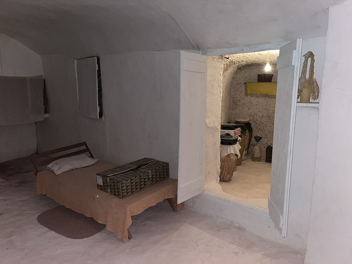 Image No.28-8 Bed Country House for sale