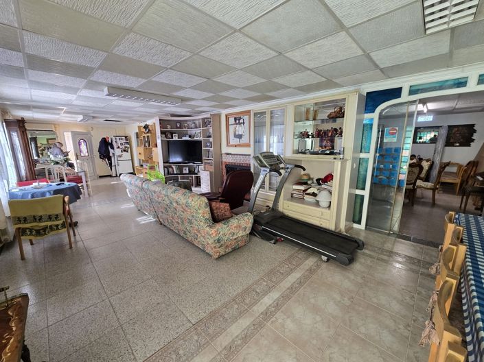 Image No.17-Villa de 7 chambres à vendre à Villena