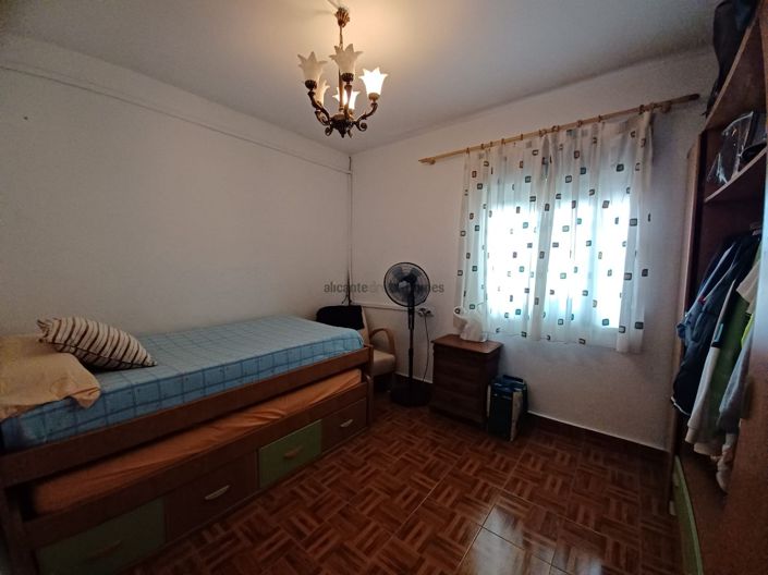 Image No.35-4 Bed Country House for sale