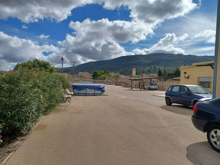 Image No.8-4 Bed Country House for sale