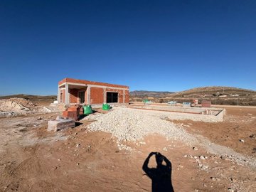 gwhatsapp-image-2026-01-14-at-130846-2-