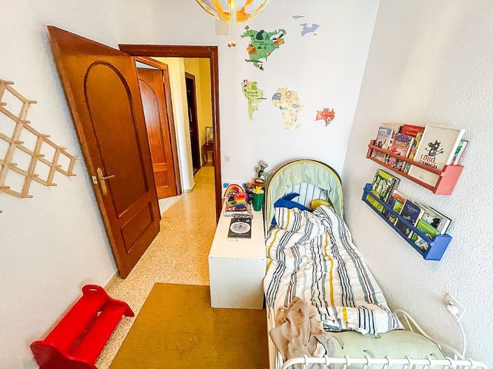 Image No.10-3 Bed Apartment for sale