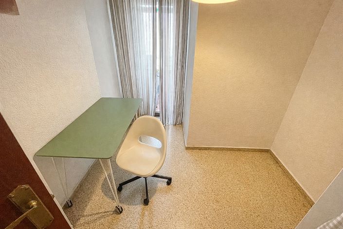 Image No.12-3 Bed Apartment for sale