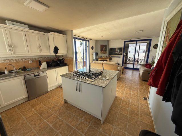 Image No.18-Villa de 4 chambres à vendre à Fortuna