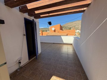 cc0651aaaaaaaaaaaaa-639x479