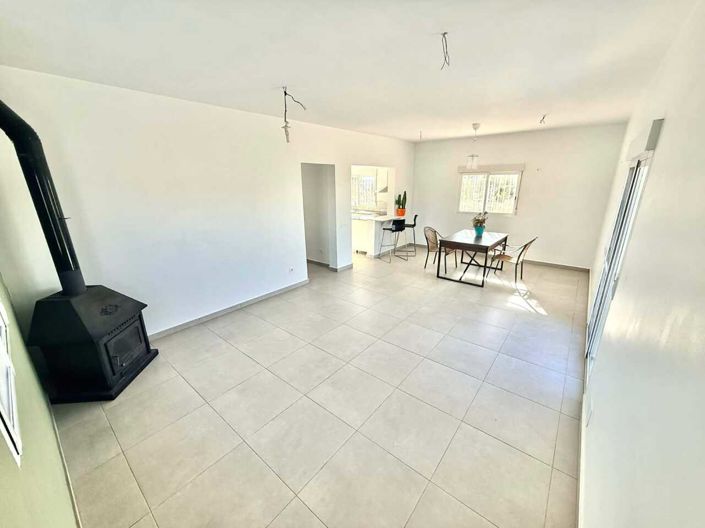 Image No.37-3 Bed Villa for sale