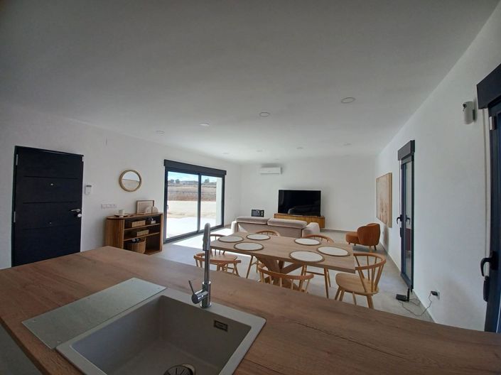 Image No.9-3 Bed Villa for sale