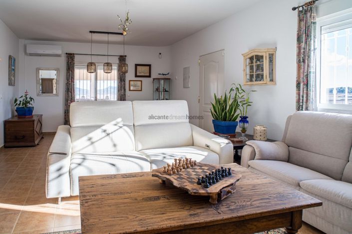 Image No.33-Villa de 3 chambres à vendre à Alicante