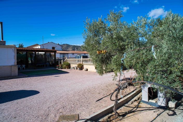 Image No.25-5 Bed Country House for sale