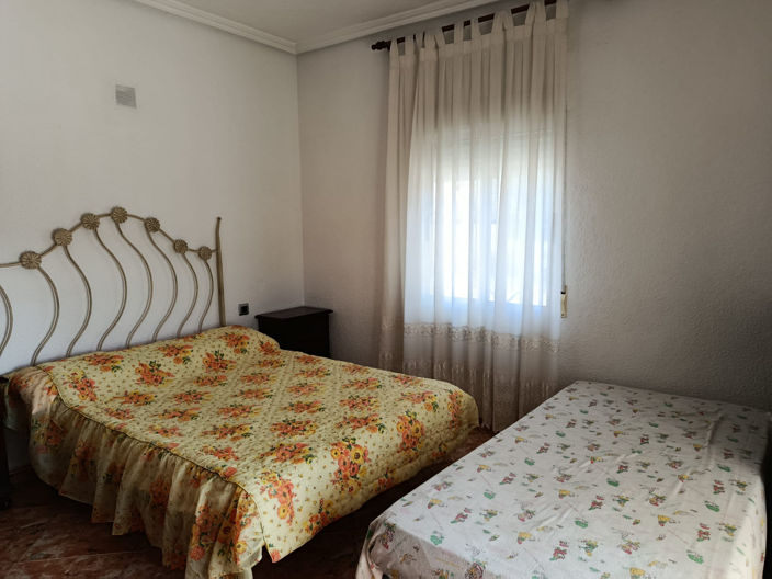 Image No.7-5 Bed Villa for sale