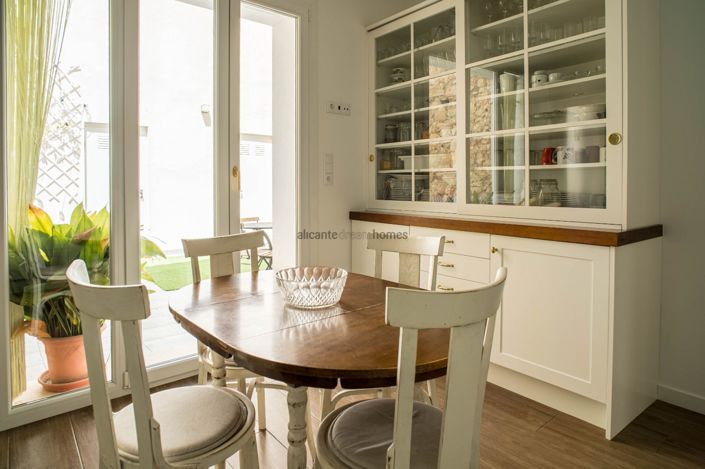 Image No.13-4 Bed Village House for sale