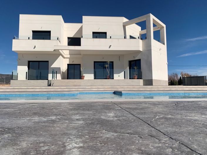 Image No.21-4 Bed Villa for sale
