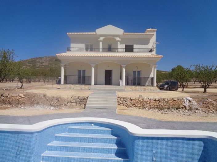 Image No.36-4 Bed Villa for sale