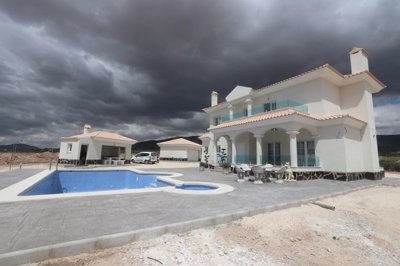 10273-villa-for-sale-in-pinoso-482847-large