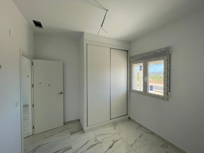 Image No.18-6 Bed Villa for sale