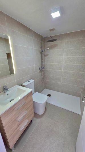 Image No.10-3 Bed Townhouse for sale