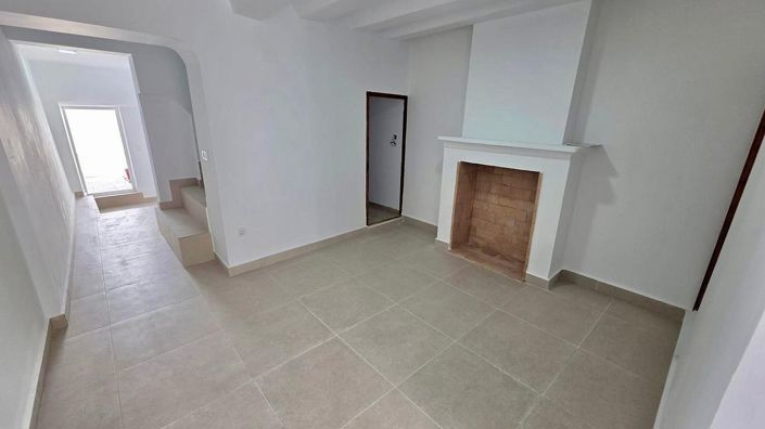 Image No.3-3 Bed Townhouse for sale