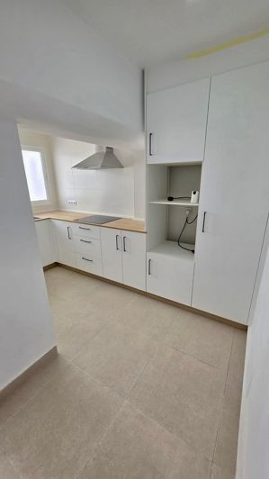 Image No.9-3 Bed Townhouse for sale