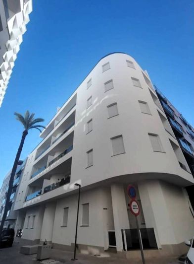 Image No.23-2 Bed Apartment for sale