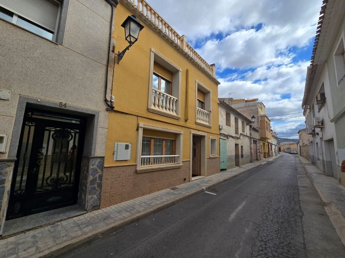 Image No.2-5 Bed Townhouse for sale