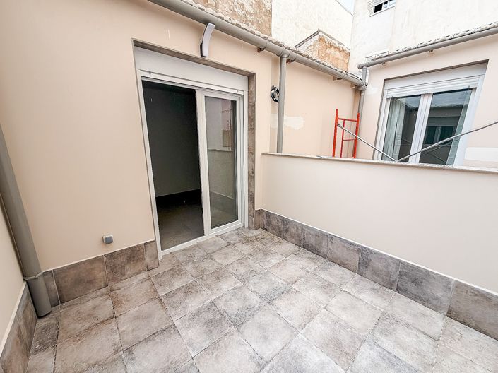 Image No.12-2 Bed Apartment for sale